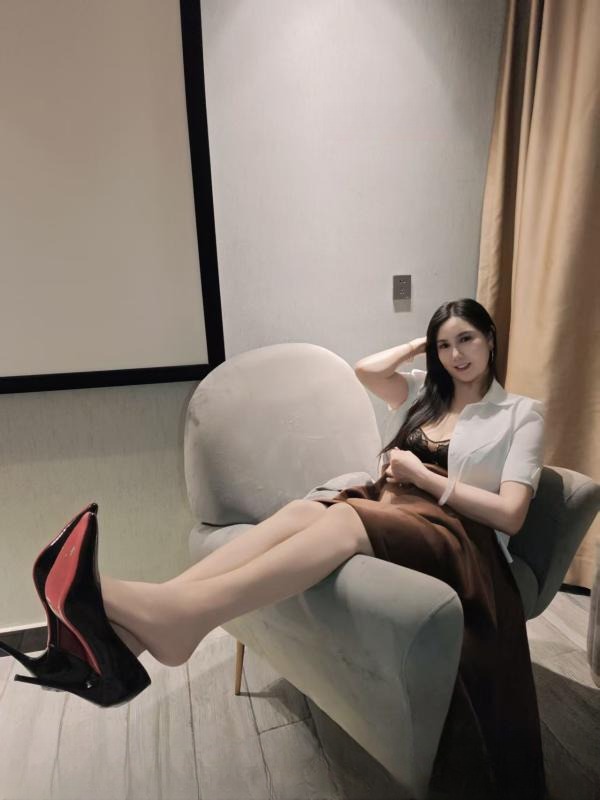 可拍视频三通美腿熟女 图 2