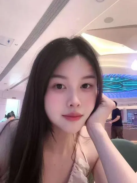 花式女友感小雅