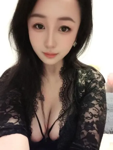 洪山美少妇佳佳
