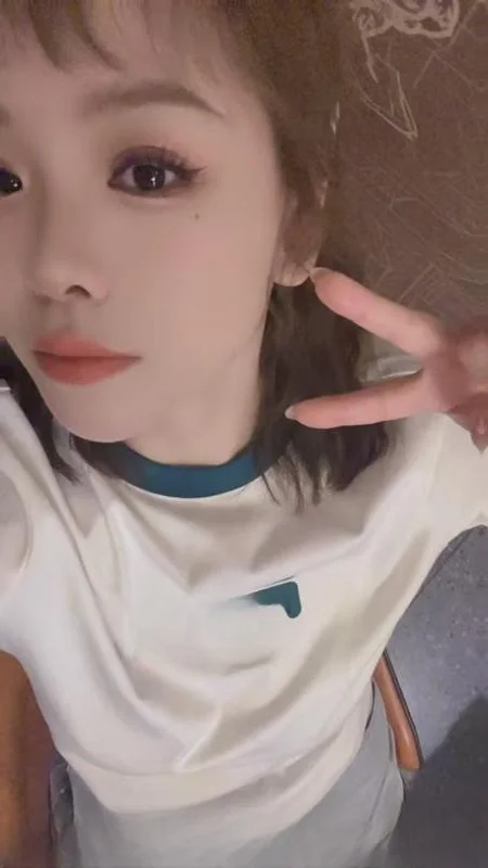 肤白貌美大长腿 图 3