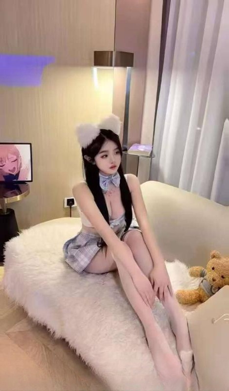 胸大水多粉嫩的妹妹 图 3