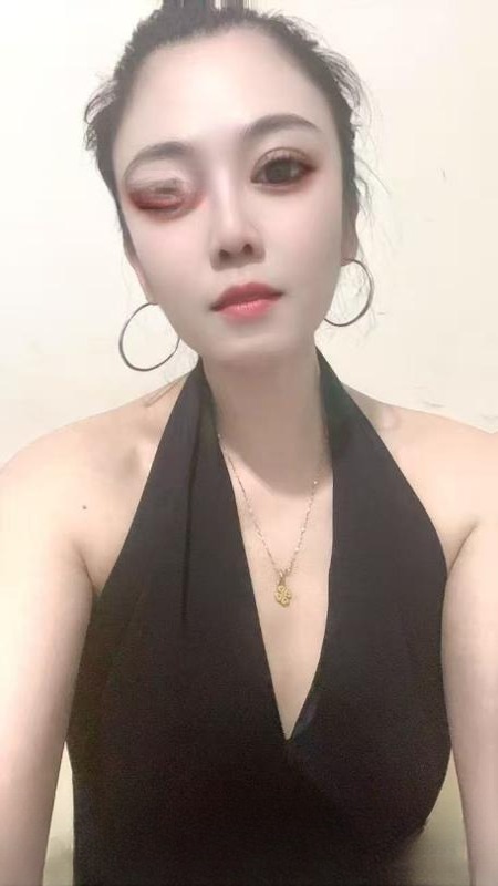 蜀山风骚御姐