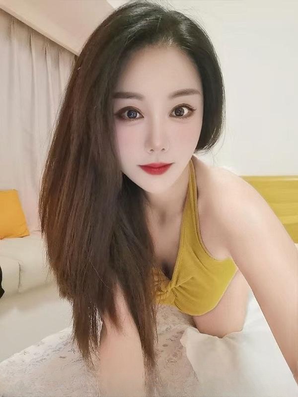 性感美乳颜值老师 图 2