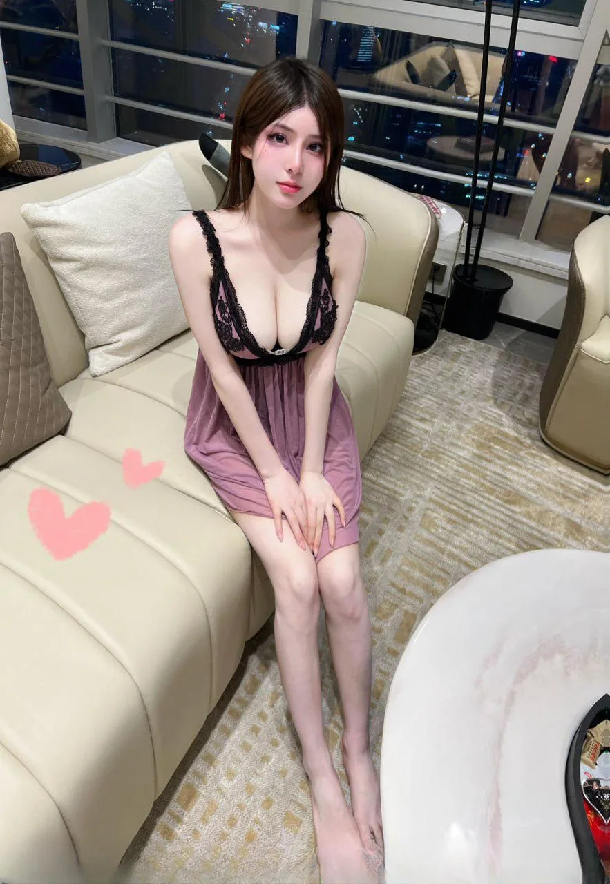 个人性感尤物 图 2