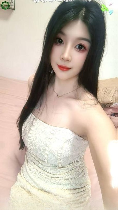 风骚服务系小姐姐 图 3