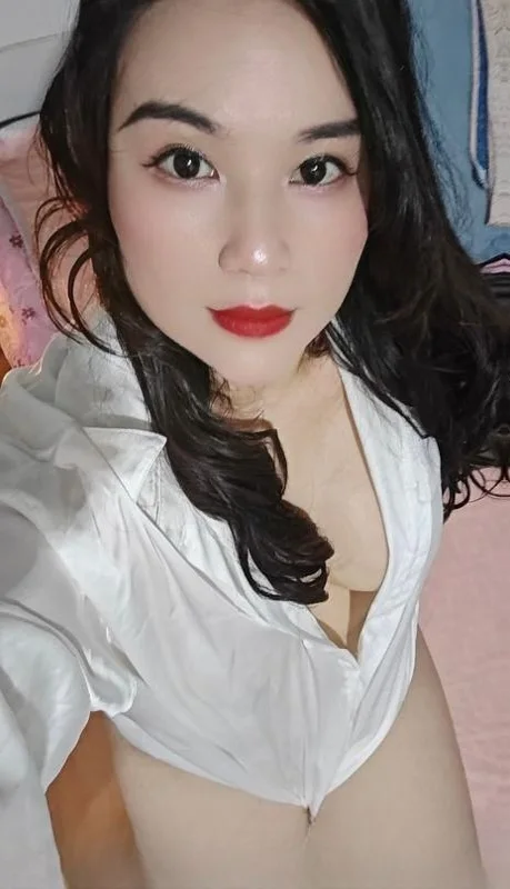 肉臀少妇玲玲