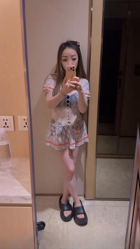 娇小少妇珍珍 图 3