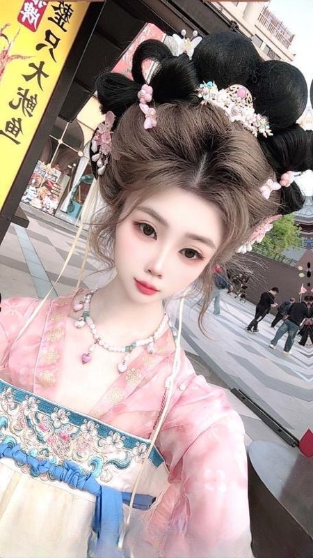 性价比女菩萨菲菲