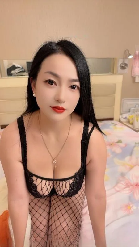 超级极品大胸小美 图 2