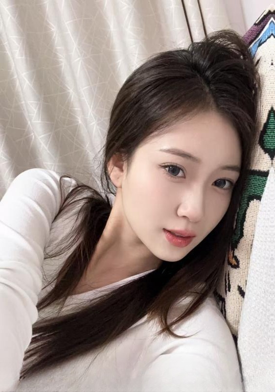 昆明官渡小姐姐