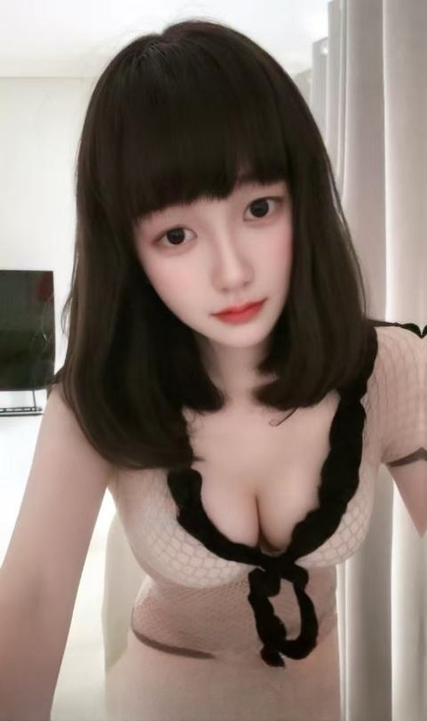性感大胸诱惑 图 2