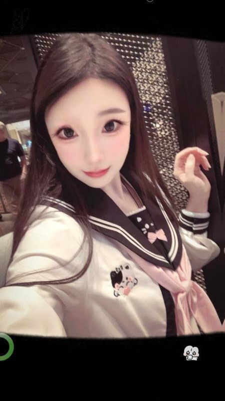 天然白虎软软小猫咪 图 2