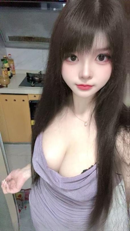 坂田小美女闹闹
