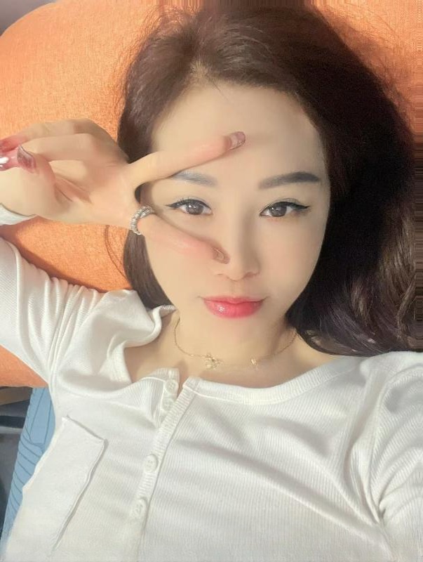 海珠大胸小辣椒