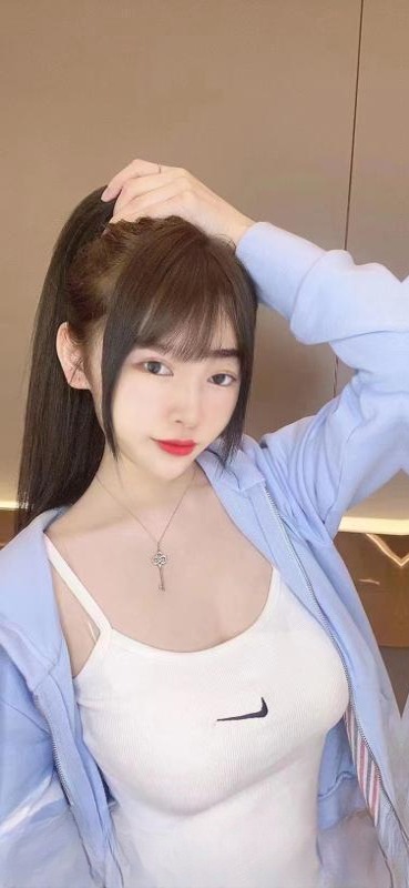 南京南站清纯美少女