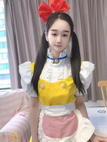 上城制服长腿嫩妹