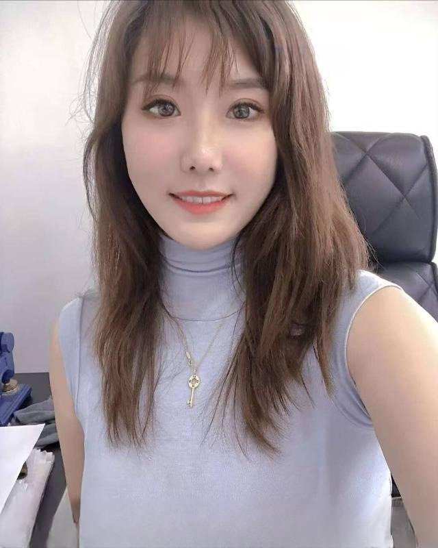 丰满性感翘臀