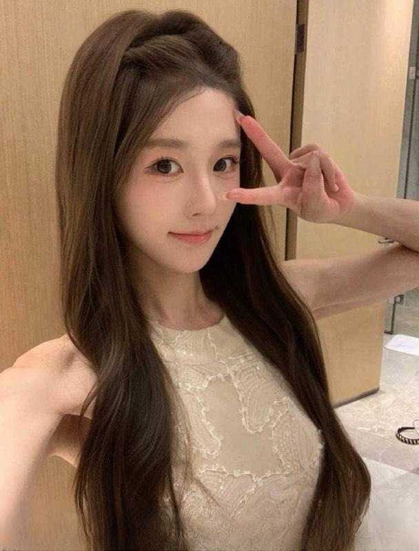 活力四射的宝藏女孩