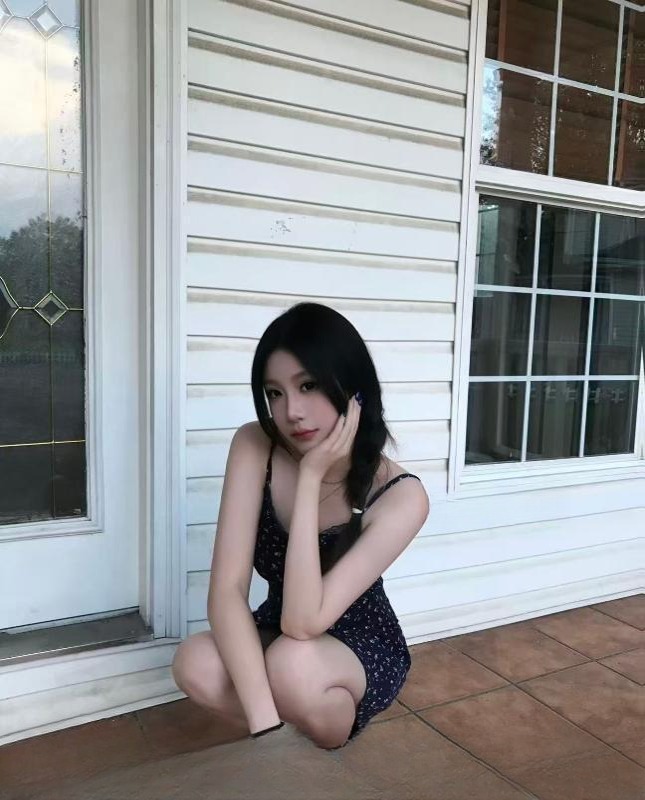 可爱反差口爆妹妹