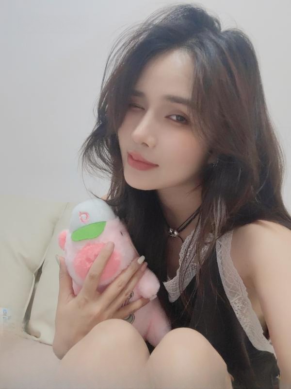 制服情趣小财迷 图 3