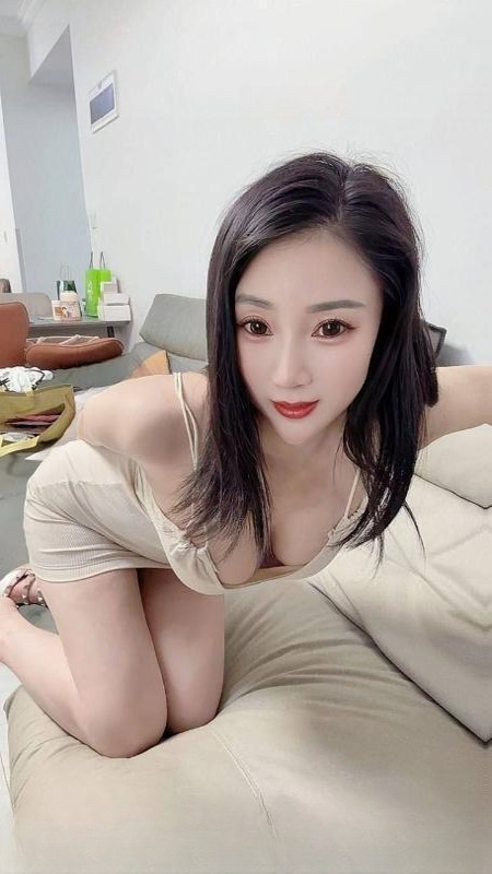 后入风骚翘臀老师