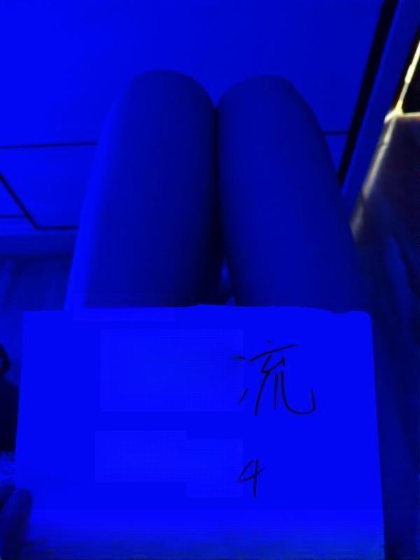 蜜桃臀米娜小姐姐 图 2