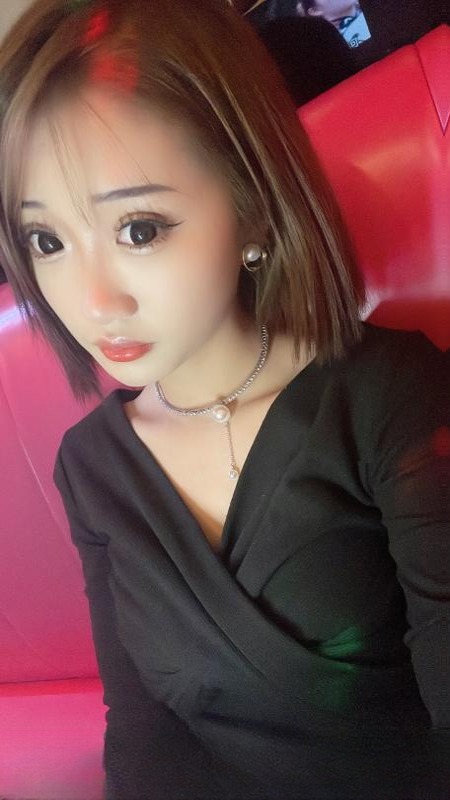 KTV兼职骚妹 图 2