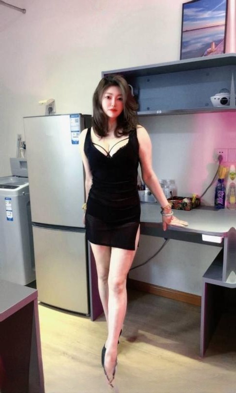 天府二街人妻感妙欣