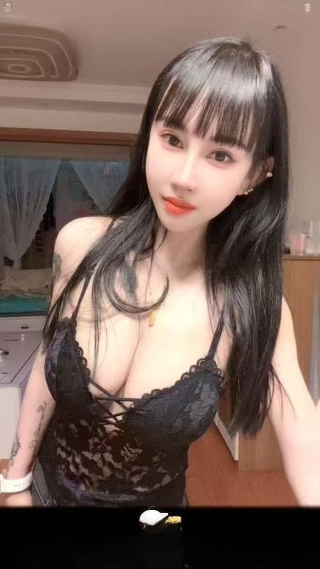 小彤彤潮喷三通