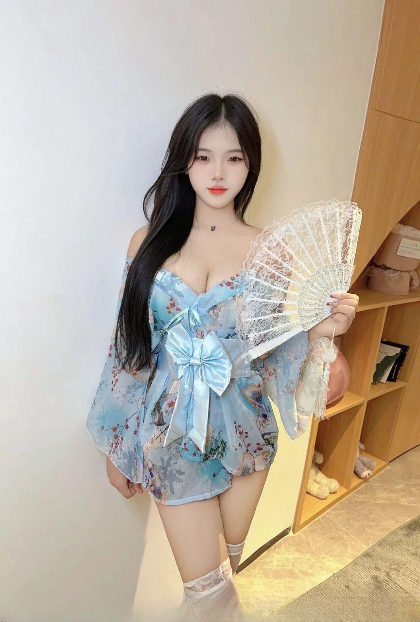 大胸骚女汁液多