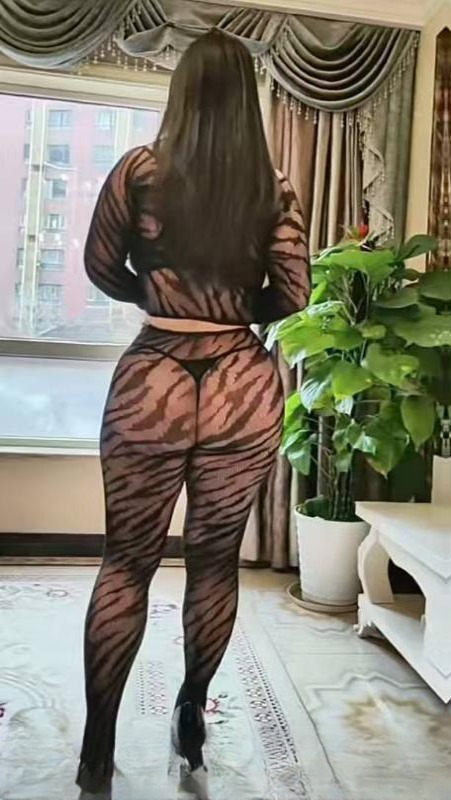 丰台丰乳肥臀骚妇 图 2