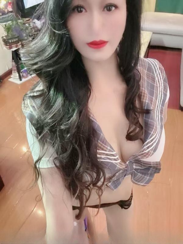 南坪万达骚妇 图 3