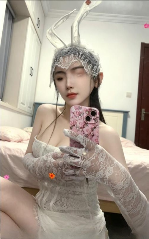 性感粉嫩小妹