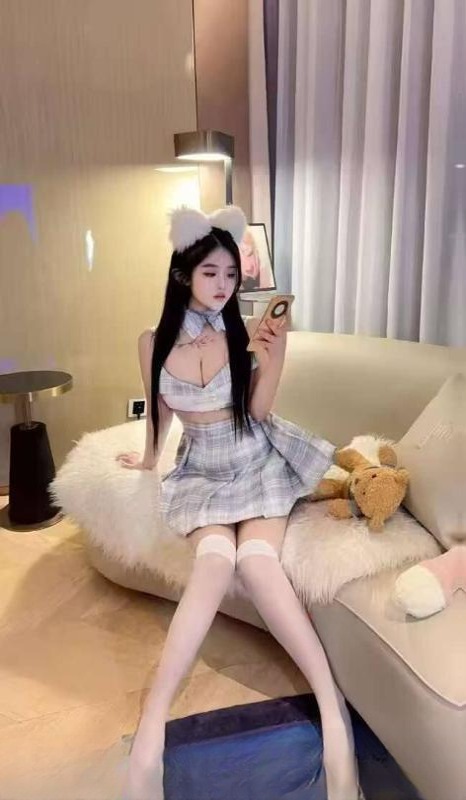 胸大水多粉嫩的妹妹