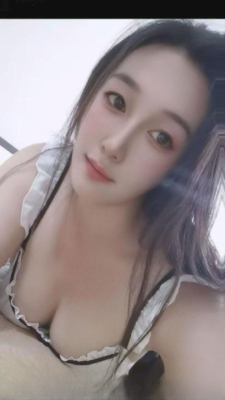 有韵味会动会夹大胸妹 图 3