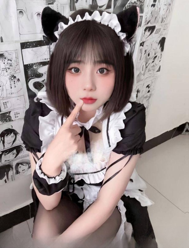 肥嘟嘟的洛洛小朋友