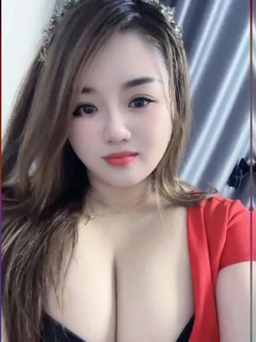 大奶蜜儿妹子