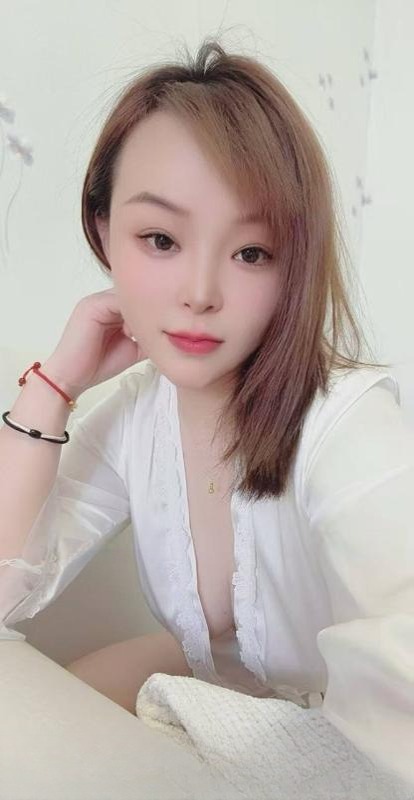 洪山大胸风骚姐姐 图 2