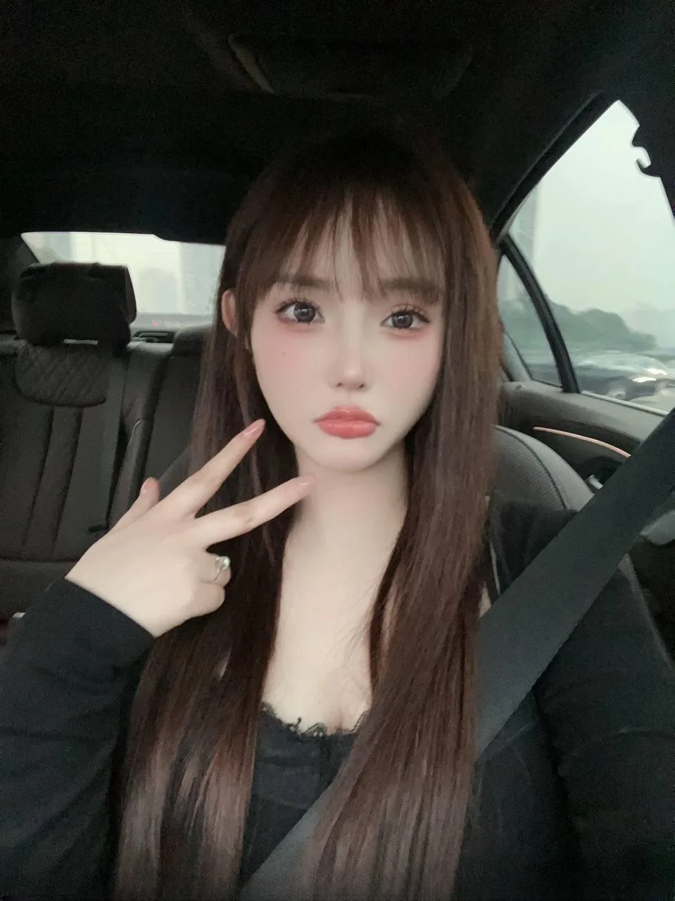 性欲很强的奶妹 图 2