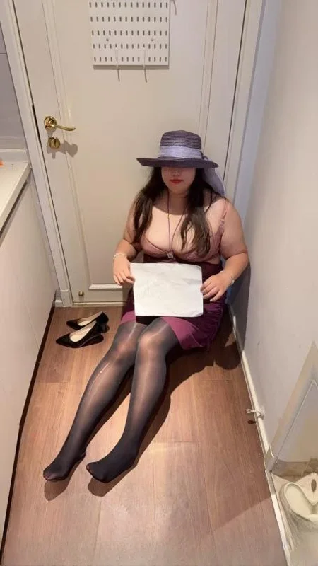 大码bbw坦克肥臀 图 4