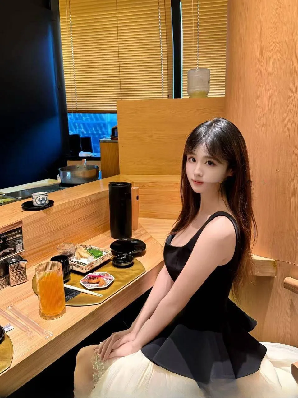 性感兼职小妹 图 2