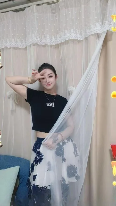 罗湖性感红酒妹 图 2