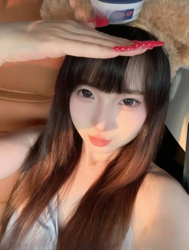 小软甜妹 图 2