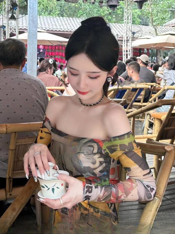 漫画身材颜值大长腿 图 2