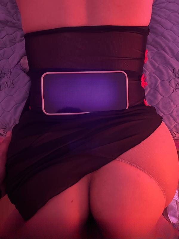 秦淮翘臀骚妇 图 2
