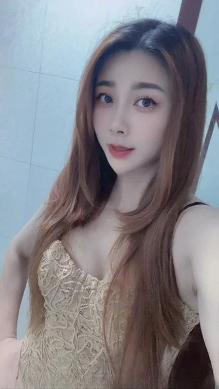 雨花漂亮御姐优优 图 3
