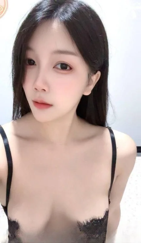 溧阳苗条小美女