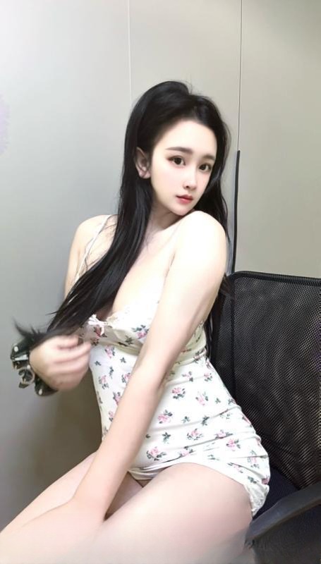 静安大丰臀妹妹 图 4