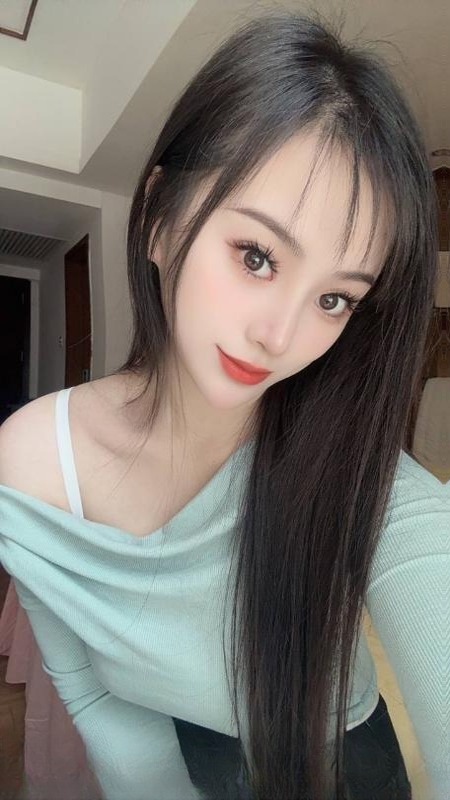 禅城颜值巨乳若汐 图 4