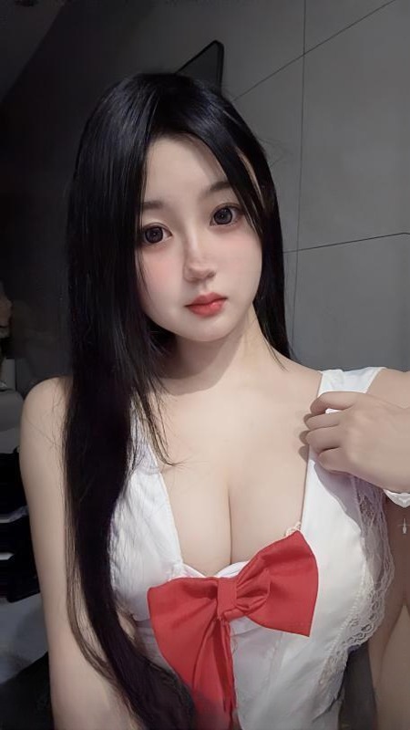 制服诱惑菲菲 图 3